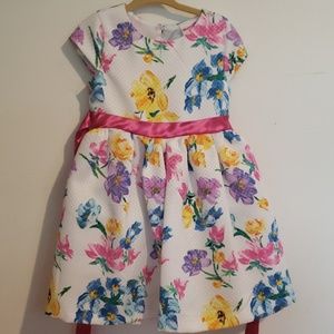 Toddler girl size 3T dress